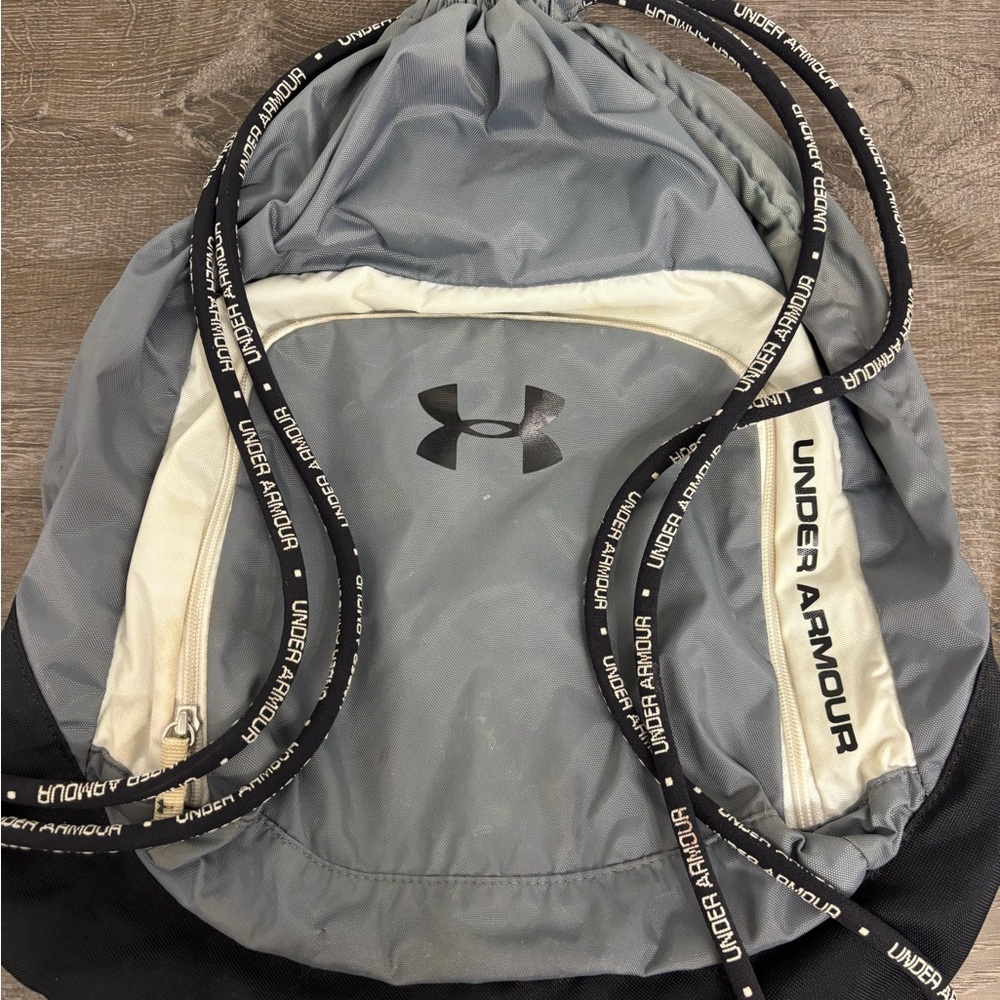 Under Armour Two-Tone Drawstring Bag